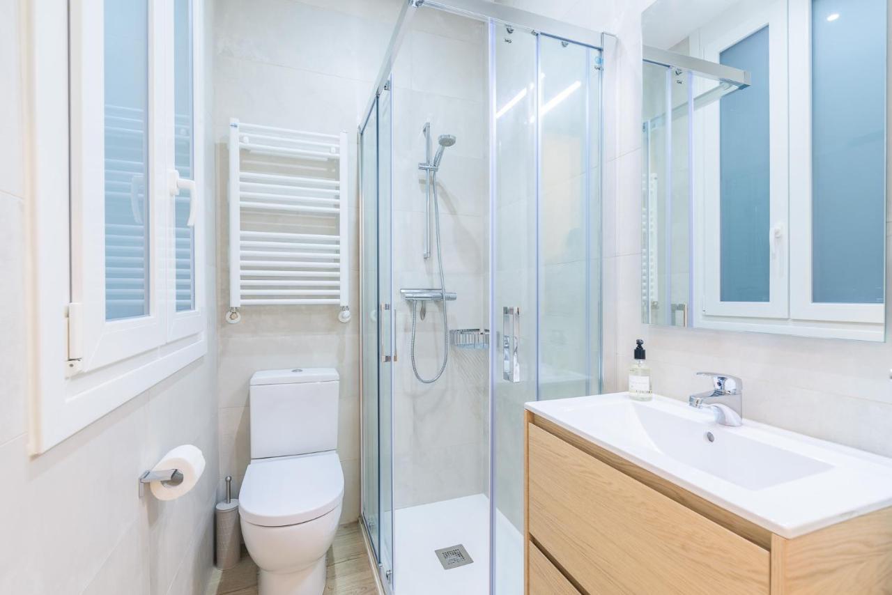 Paris La Concha - Ib Apartments San Sebastian Ngoại thất bức ảnh